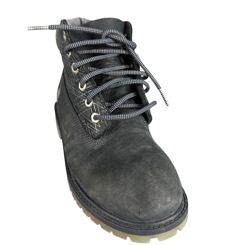 Timberland 6 Inch Premium Black Nubuck Geometric Embossed Boots Womens 3.5